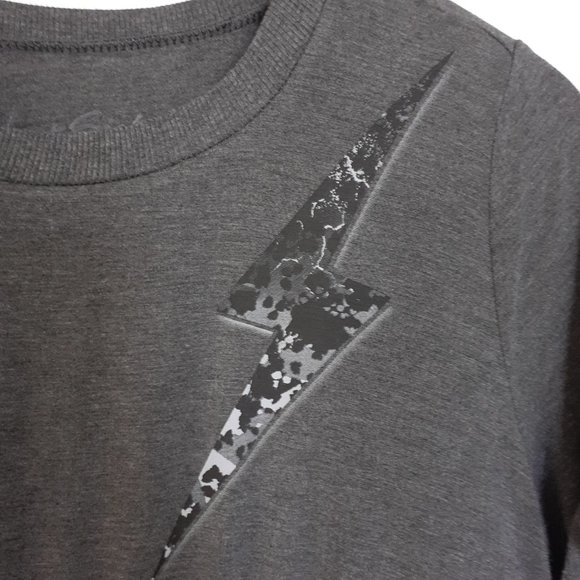 NEW Torrid LoveSick Smocked Waist Tee - Lightning Bolt Camo Grey Size 00/Size M - Picture 5 of 13